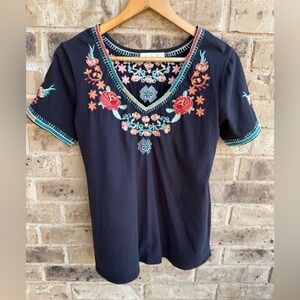 All About Her Embroidered Black Floral Women's Top size small